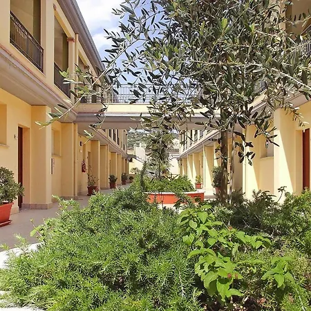 - Isr05100b-cya Villasimius